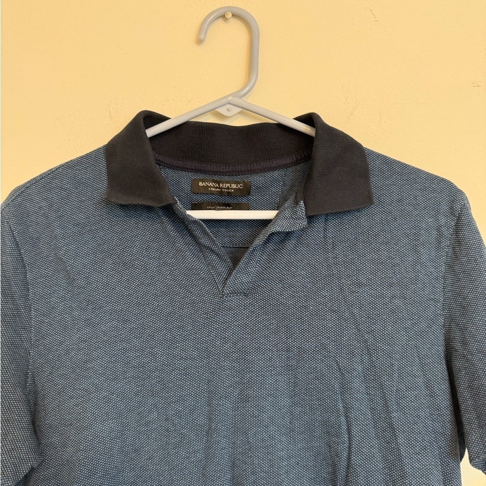 2/$30 Banana Republic - Luxury Touch Men’s Navy Polo Shirt w Black Collar Small - Picture 3 of 8
